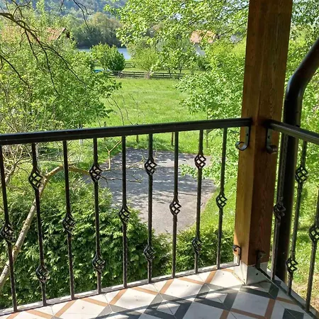 Hébergement de vacances Drinski Merak *